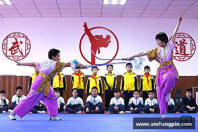 关于EMC易倍体育